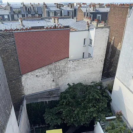 Holiday Inn Paris Montmartre By Ihg-2