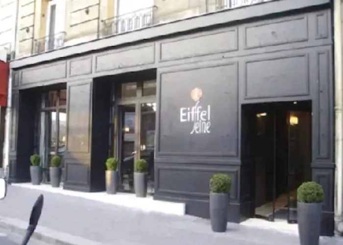 Hotel Eiffel Seine Parigi